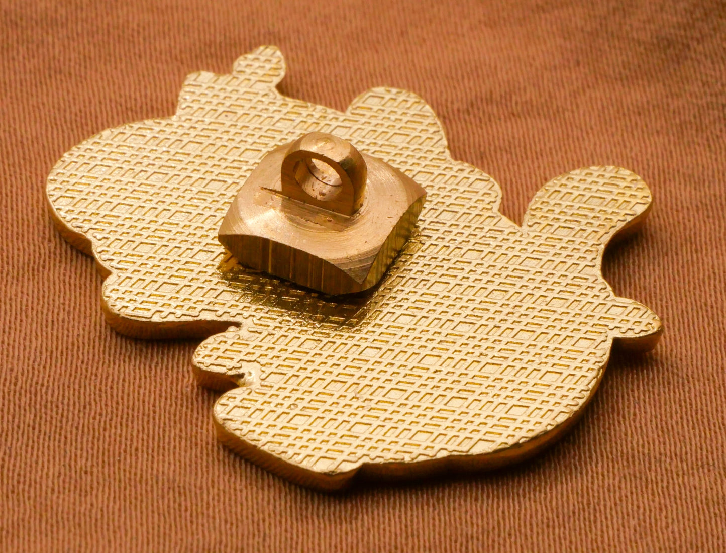 Cat Kitty Playful Christmas Enamel Metal Button Various 22-31mm