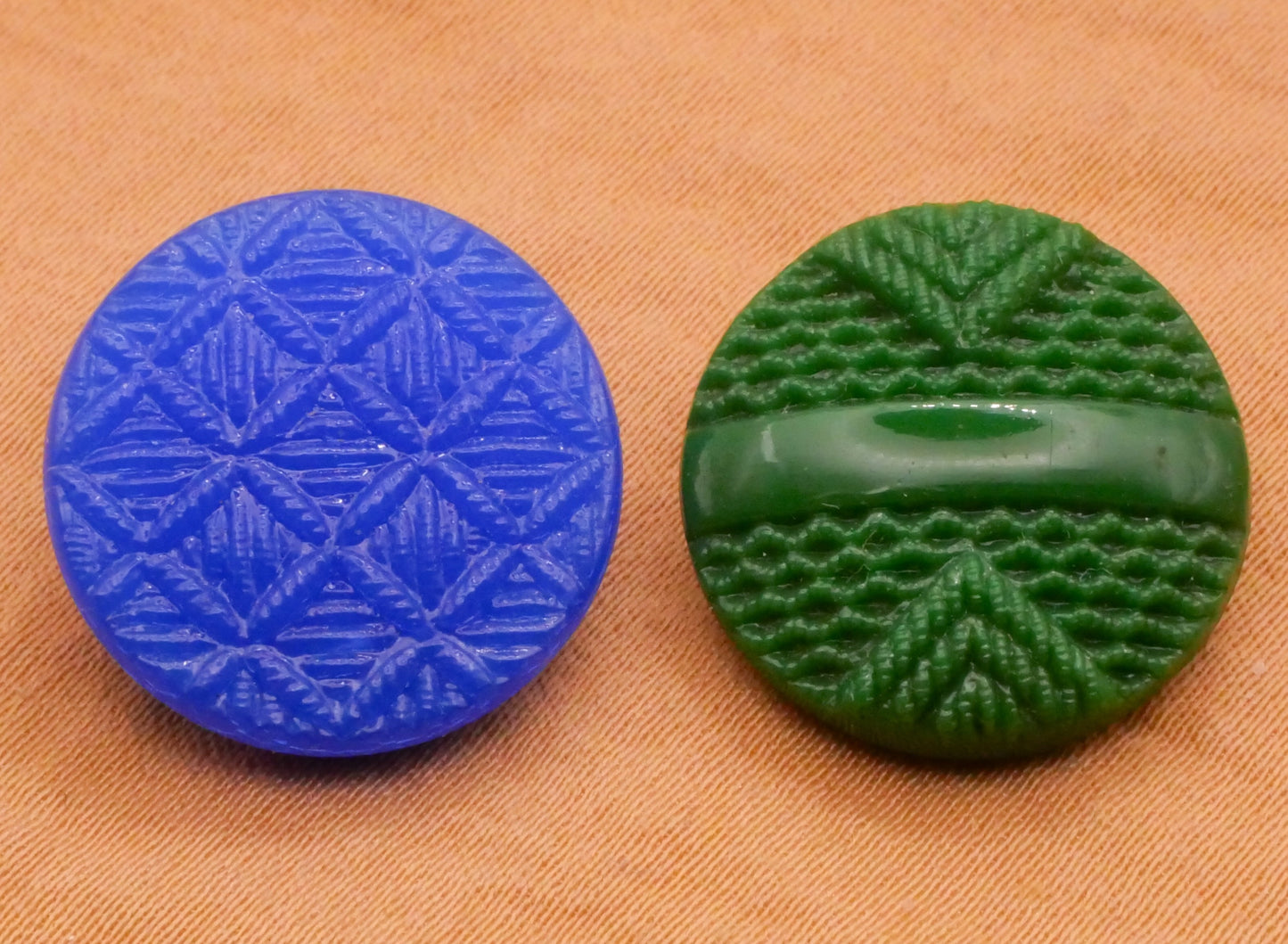 Fabric Knit Look Vintage Glass Button Various 18mm