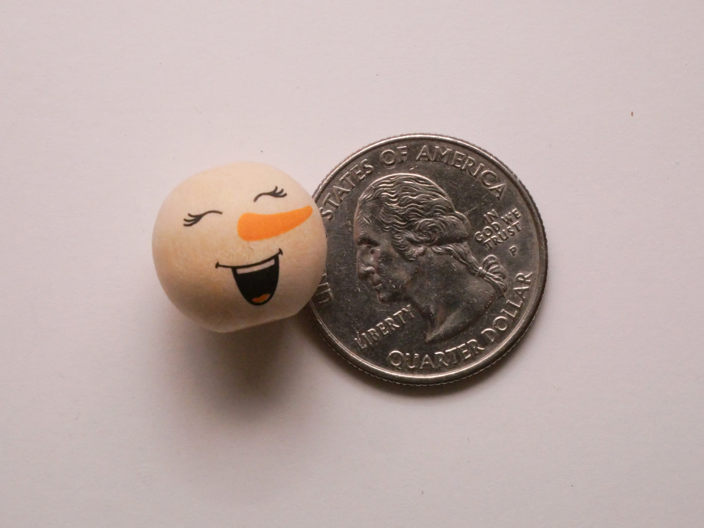 Snowman Face Wood Set of Eight Beads Embellishments 16mm