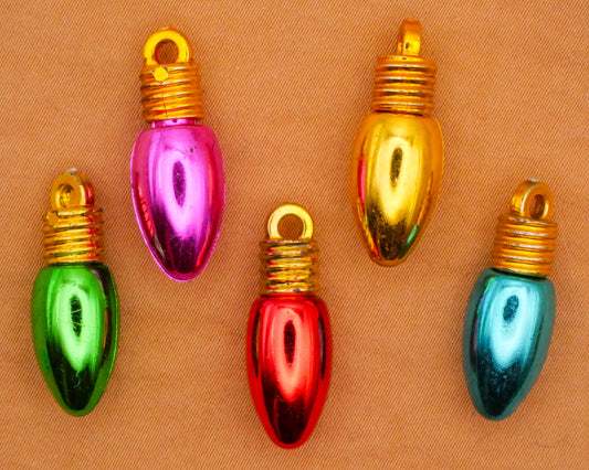 Christmas Bulb Retro Plastic Set of Five Charms 9x24mm