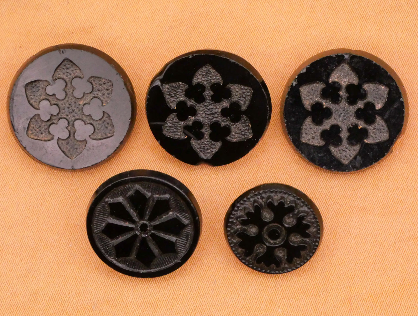Snowflake Mirror Finish Black Glass Button Various 14-18mm