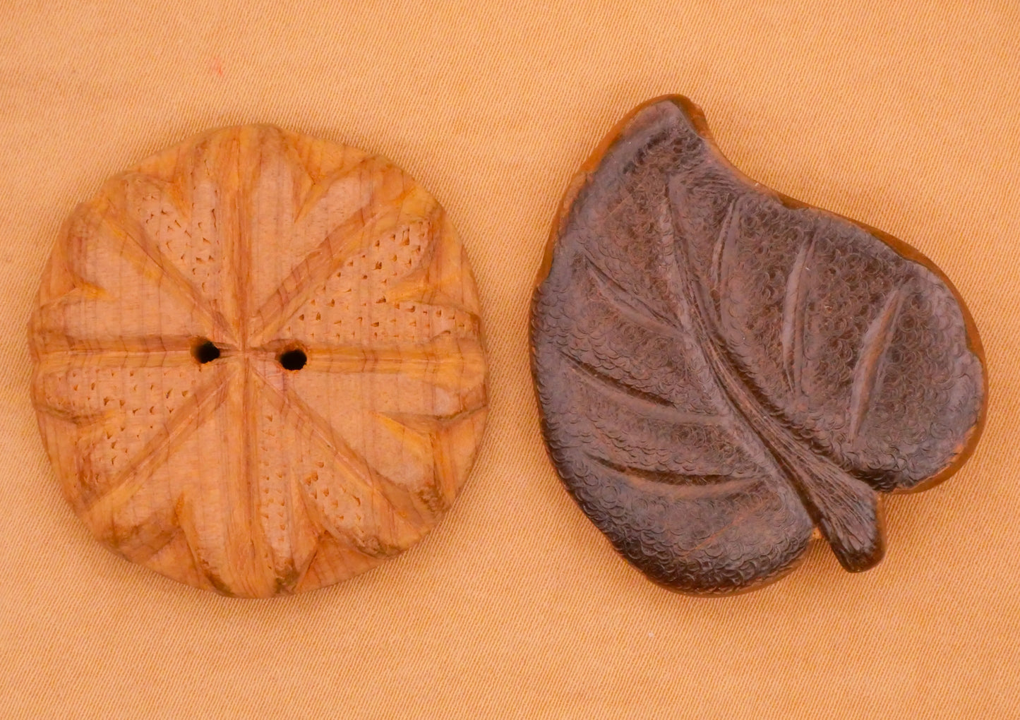 Heart Snowflake or Leaf Carved Wood Vintage Button Various 32-39mm