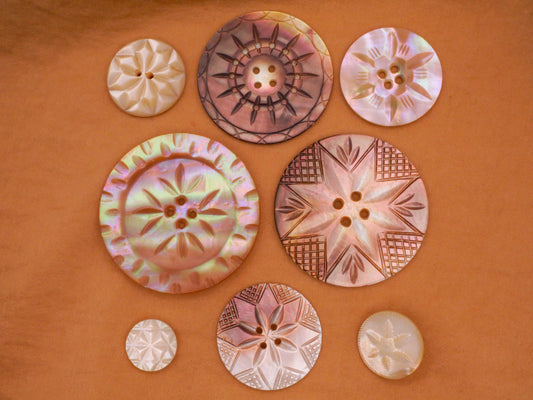 Snowflake Carved Mother of Pearl Shell Button Various 13-43mm