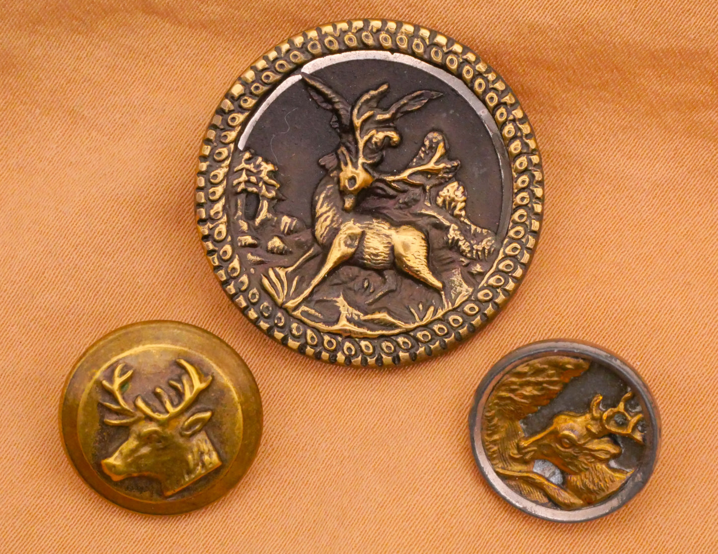 Reindeer Deer Victorian Metal Button Various 18-27mm