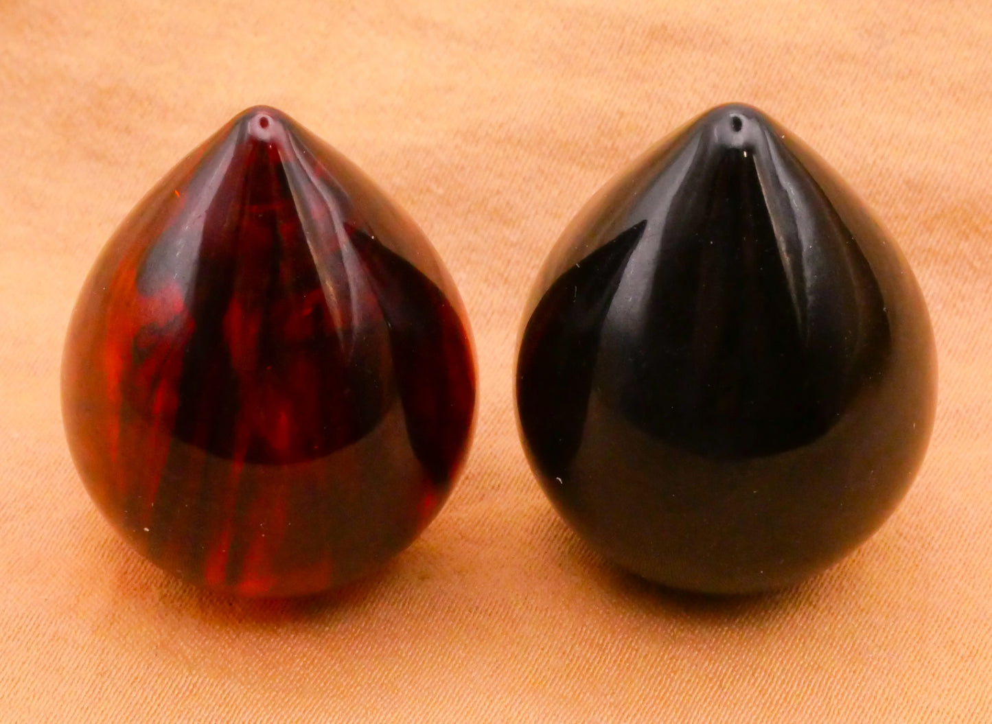 Teardrop Raindrop Bakelite Early Plastic Button Various 21x28mm