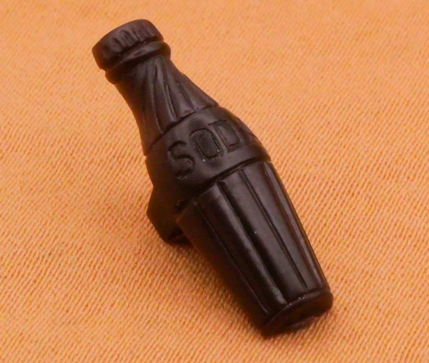 Soda Bottle Coke Brown Plastic Goofy Goofie Button 6x19mm