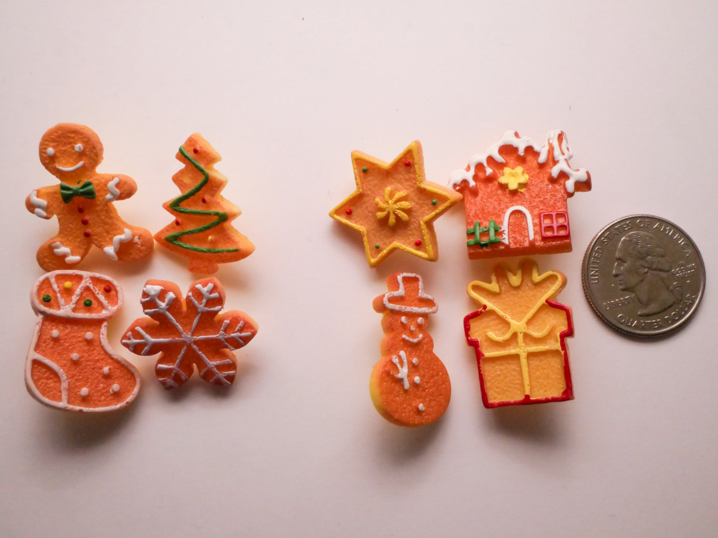 Frosted Christmas Cookie Plastic Set of Four Buttons Various 18-28mm