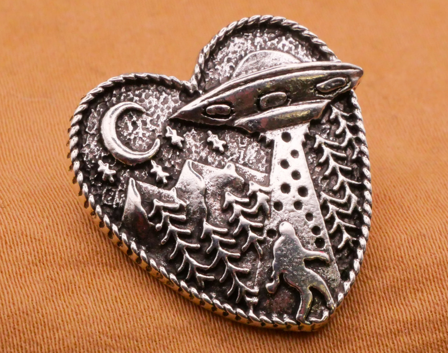 Sasquatch UFO Moon Heart Shaped Silver Metal Button 23mm