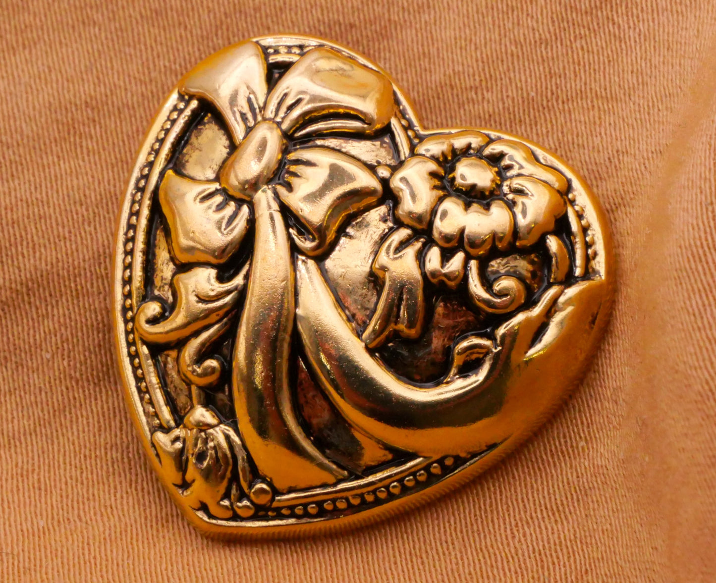 Heart Bow Flower Plastic Valentine Button Various 25mm