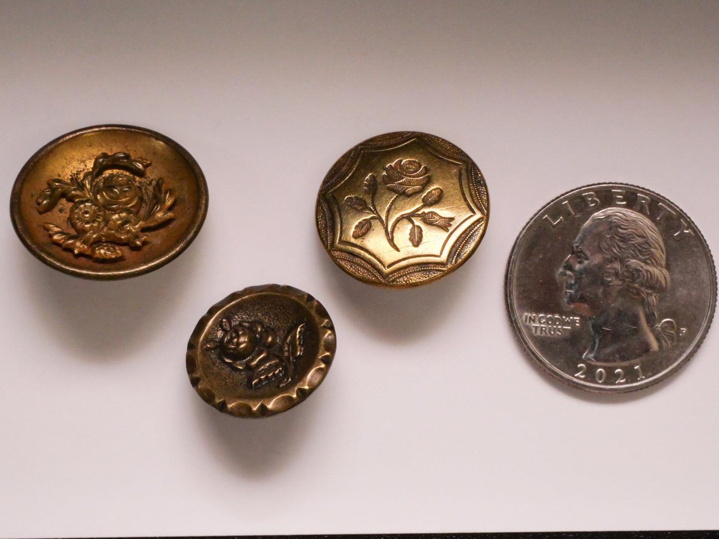 Rose Flower Victorian Brass Metal Button Various 17-22mm