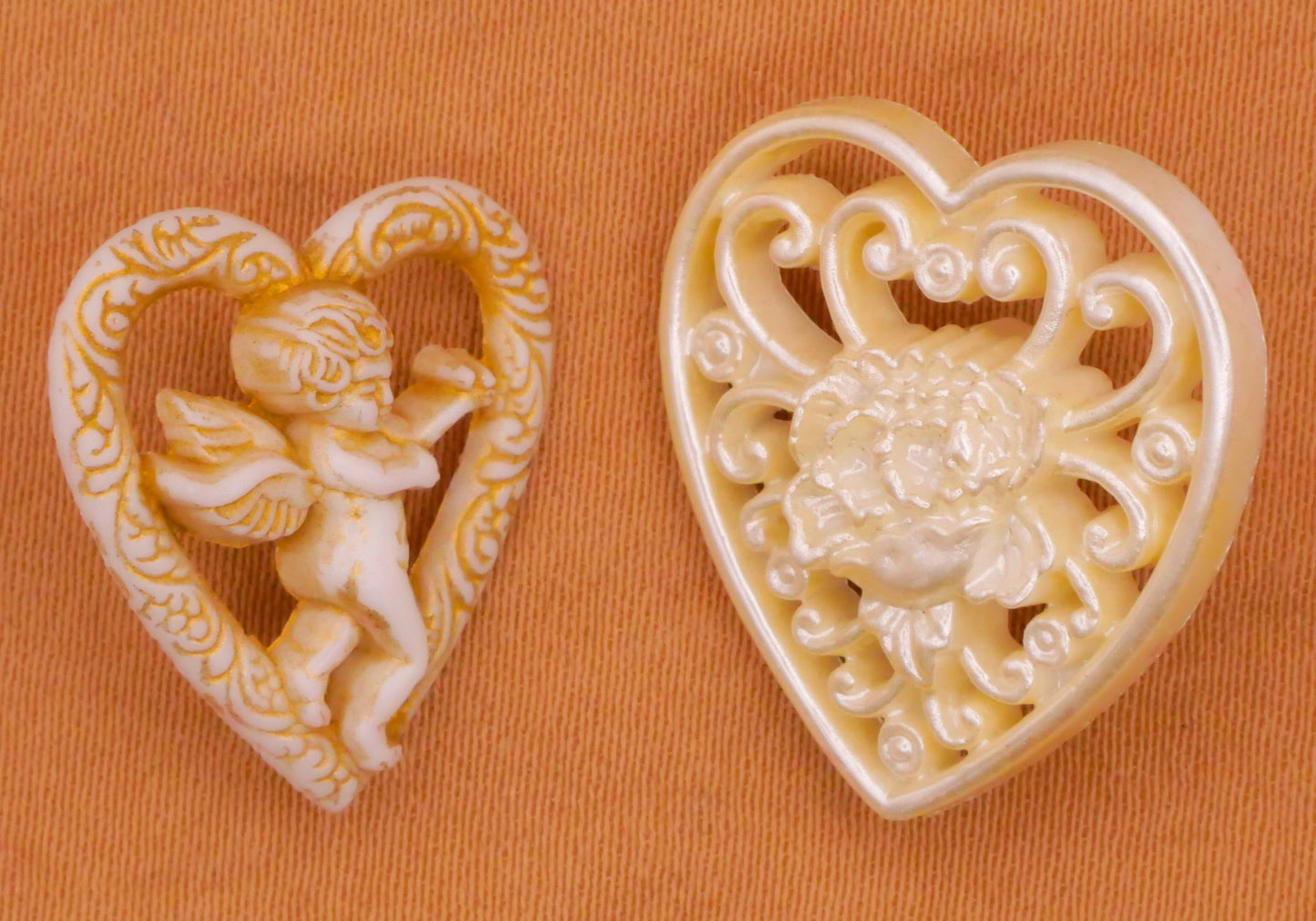 Heart Ivory Valentine Plastic Button Various 16-21mm