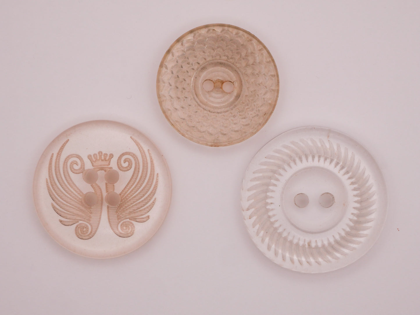 Lucite Look Reverse Design Plastic Button Various 19-23mm