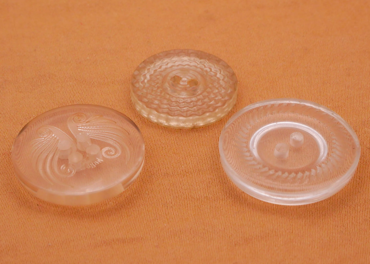 Lucite Look Reverse Design Plastic Button Various 19-23mm
