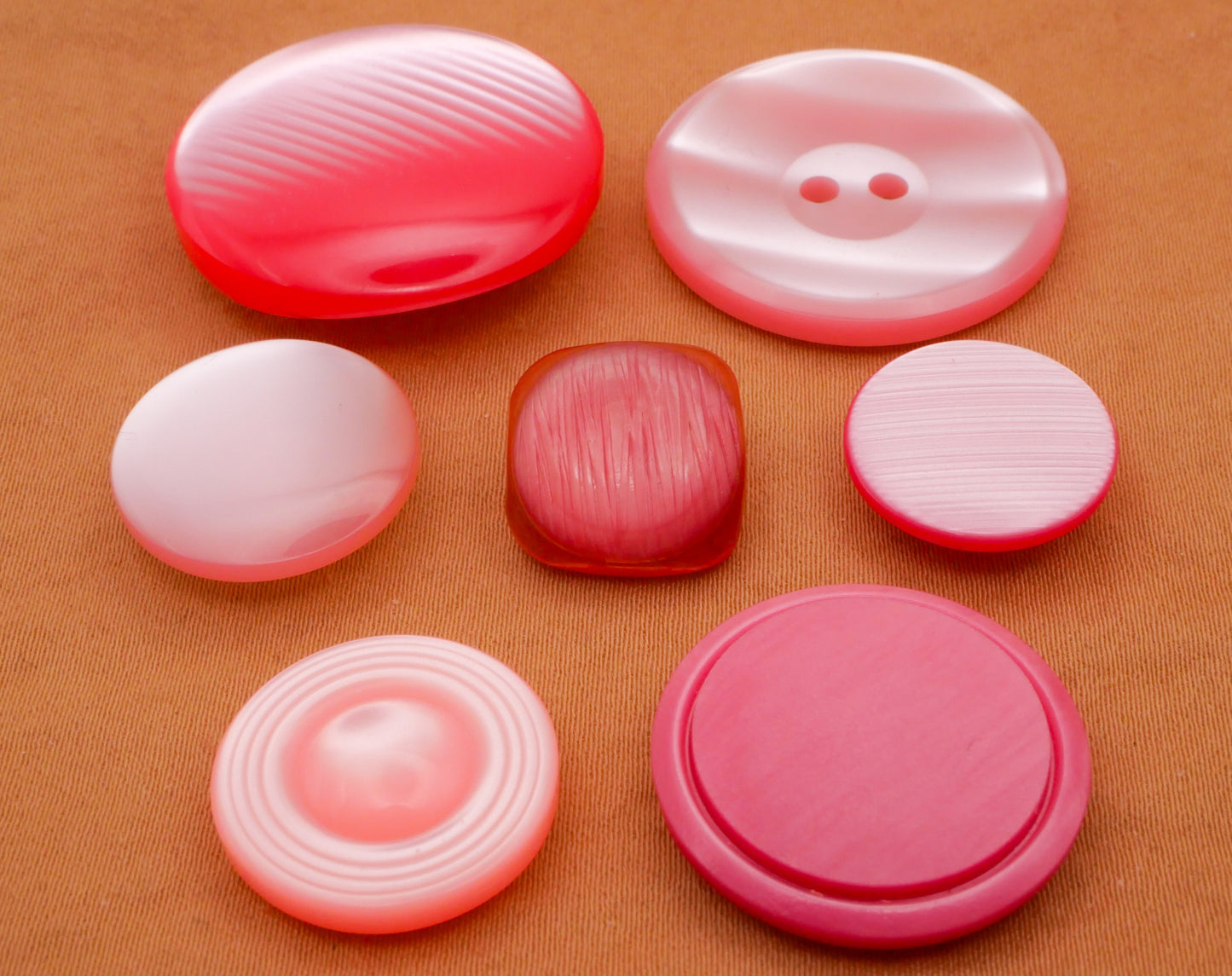 Pink Vintage Plastic Button Various 13-27mm