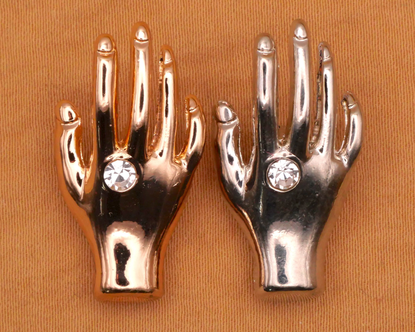 Hand Diamond Ring Shiny Gold Metal Button 14x27mm