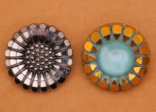 Flower Petals Luster or Moonglow Glass Button Various 22mm