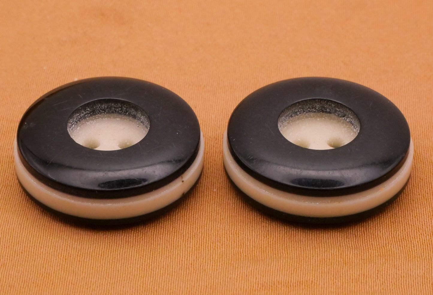 Black White Laminated Layer Vintage Plastic Button Various 23mm