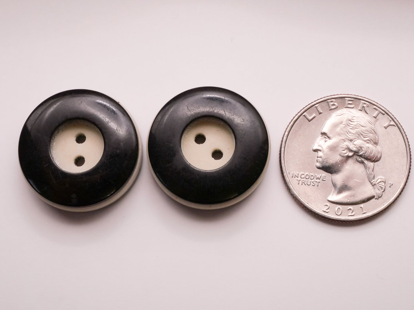 Black White Laminated Layer Vintage Plastic Button Various 23mm