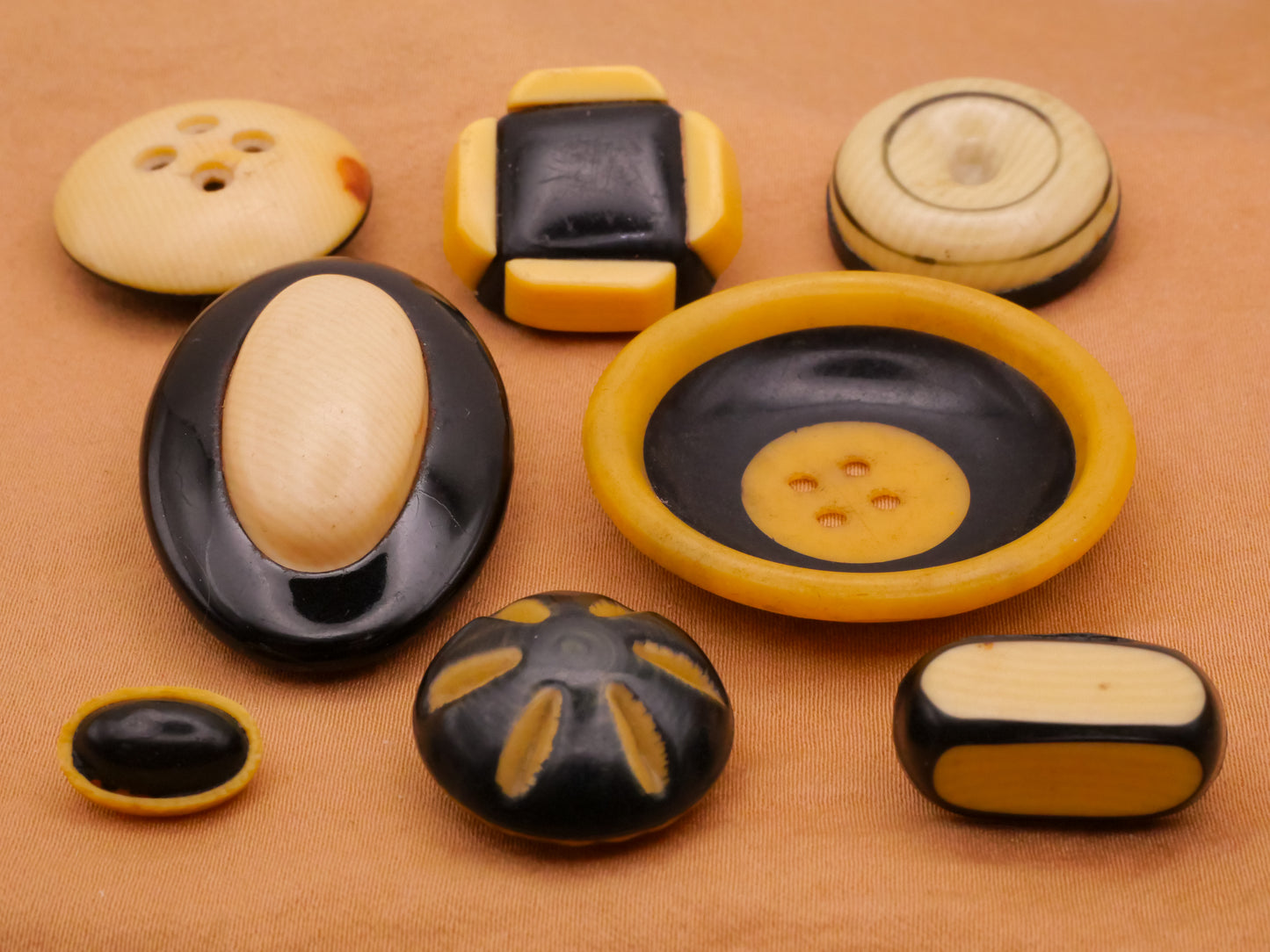 Black Ivory Celluloid Early Plastic Button Various 8-37mm