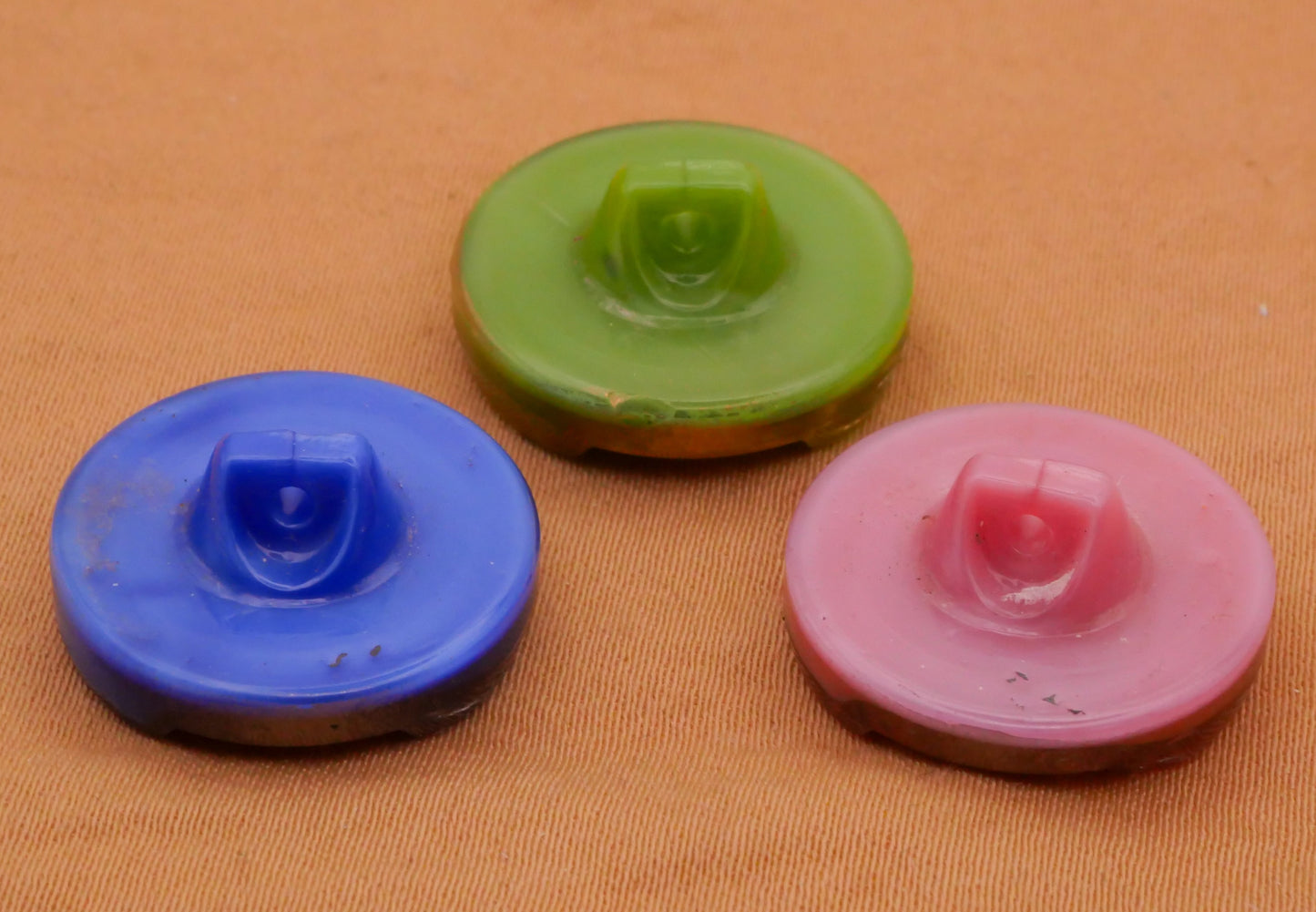 Hobnail Metallic Luster Moonglow Vintage Glass Button Various 19mm