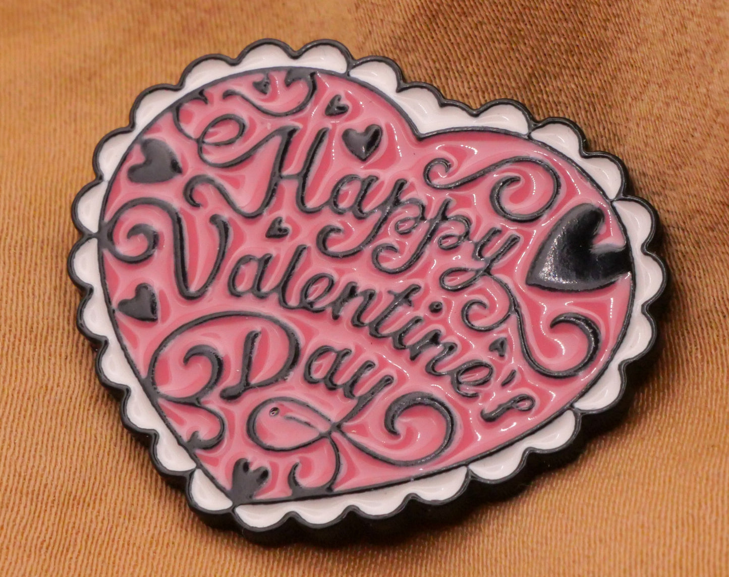 Happy Valentine's Day Lacy Pink Heart Verbal Enamel Metal Button 25x30mm