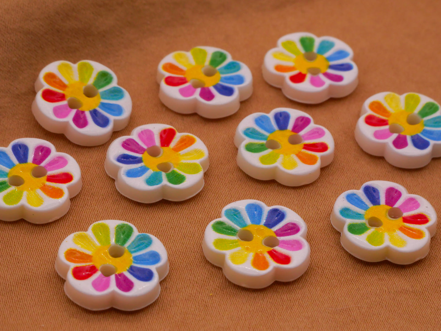 Daisy Rainbow Petal Plastic Set of Ten Buttons 15mm