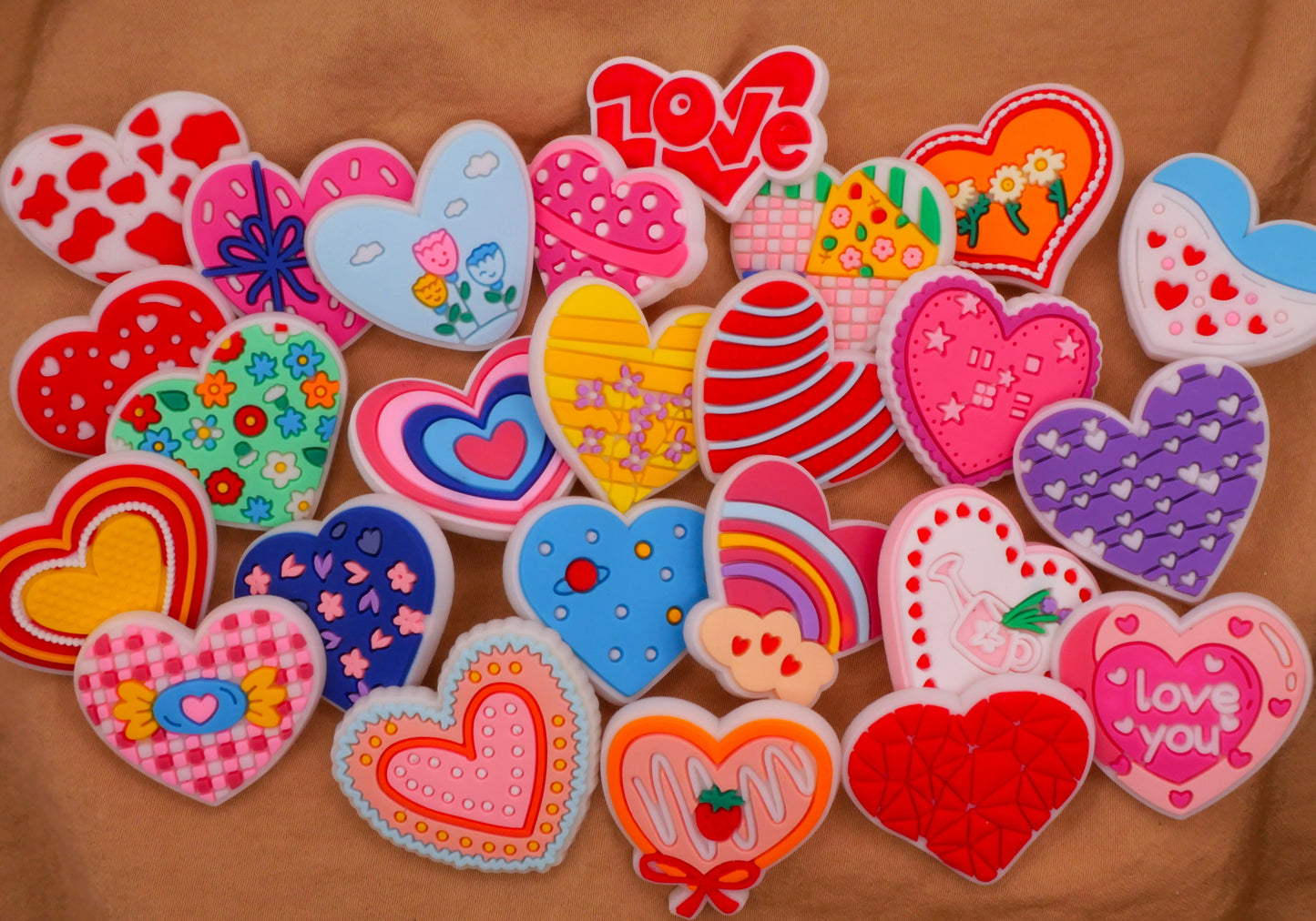 Heart Playful Fun Bendable Soft Plastic Set of Five Buttons Various 21-30mm