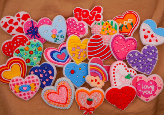 Heart Playful Fun Bendable Soft Plastic Set of Five Buttons Various 21-30mm