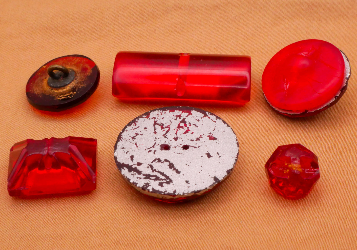 Vibrant Red Faceted Gem Look Vintage Glass Button Various 8-28mm
