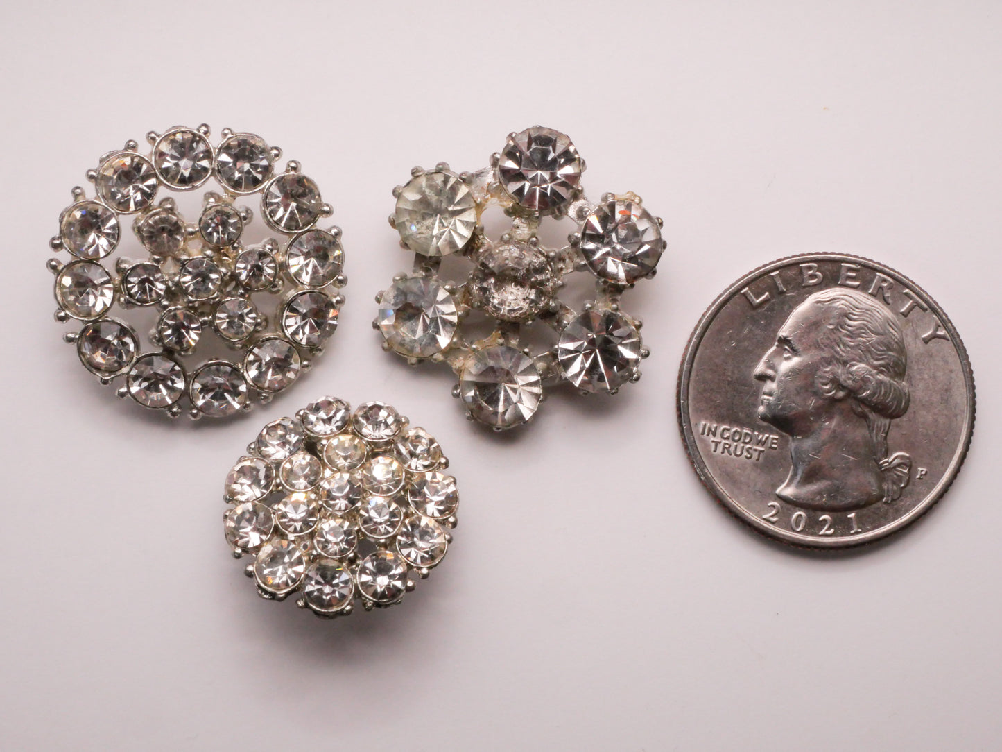 Rhinestone Flower Look Design Glass Metal Vintage Button Various 19-25mm