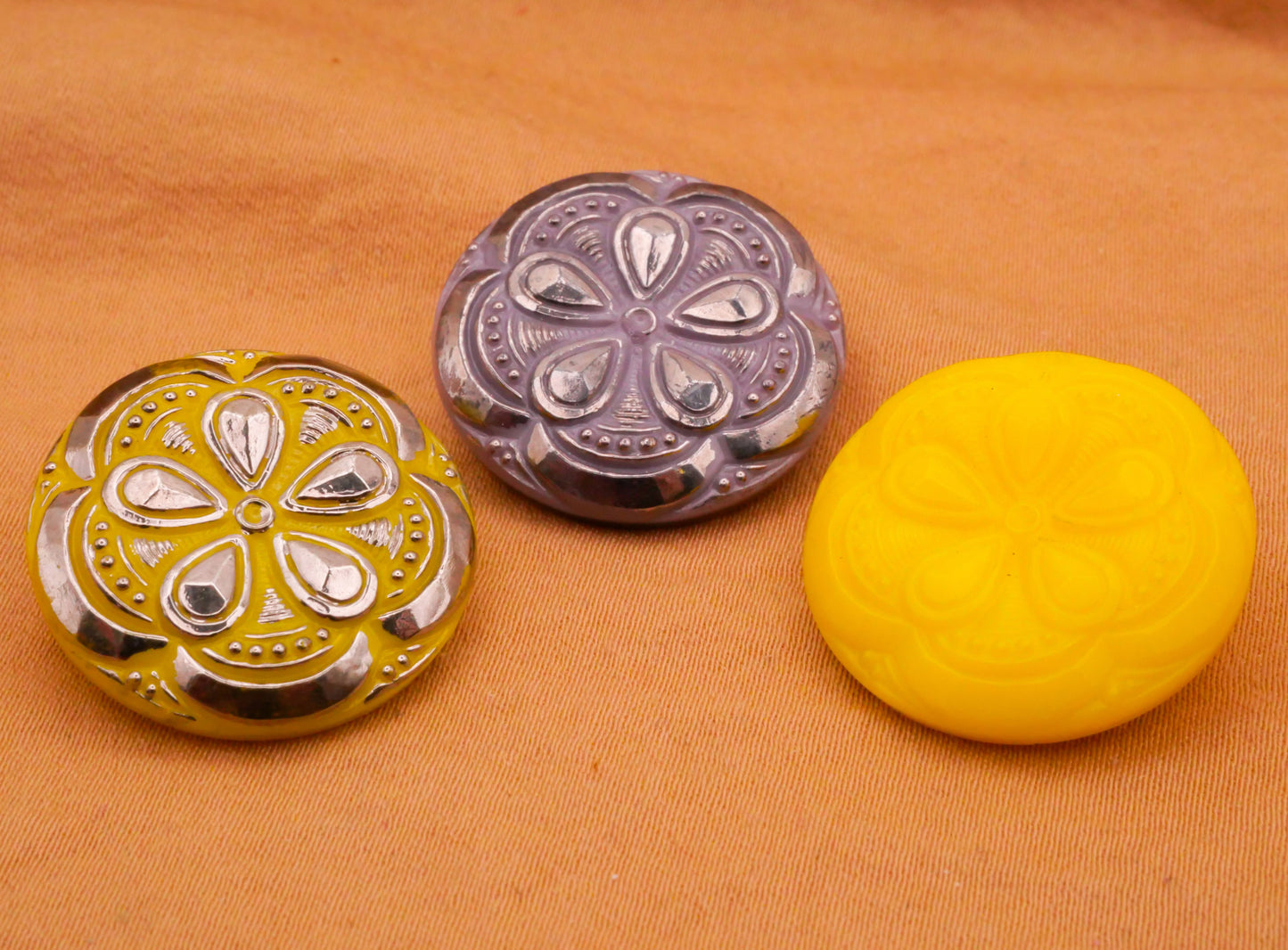 Flower Five Petal Vintage Glass Button Various 22mm