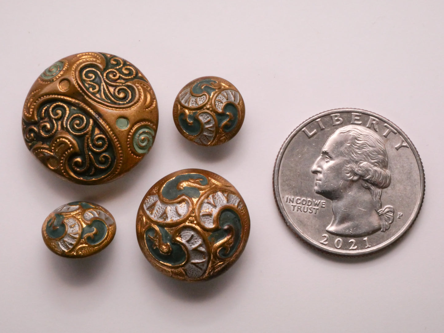 Green Swirl Enamel Metal Button Various 12-22mm