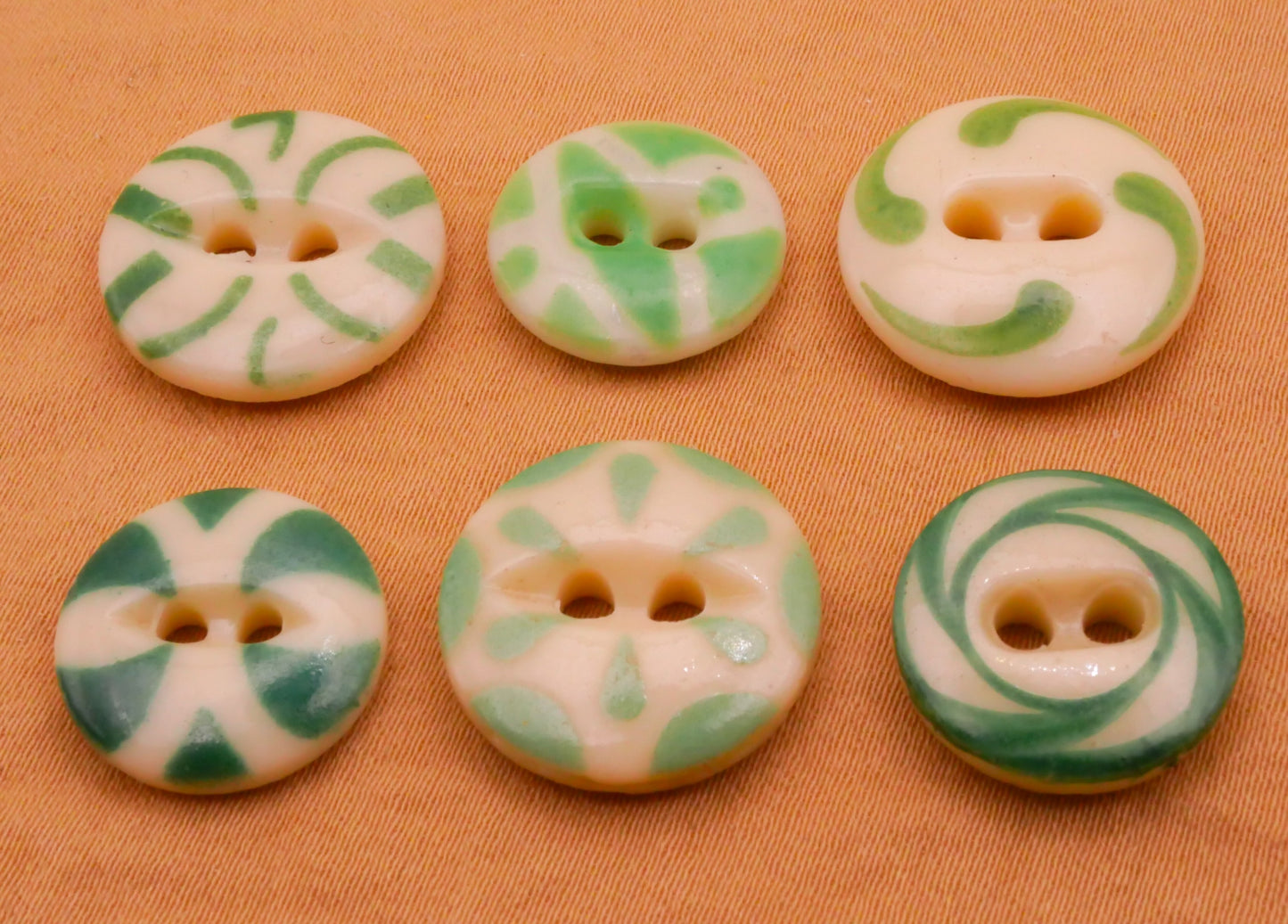 Green Stencil Antique Porcelain China Button Various 14-17mm