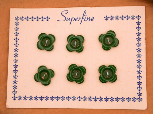 Clover Shamrock Four-Leaf Green Early Plastic Set of Six Carded Buttons 14mm