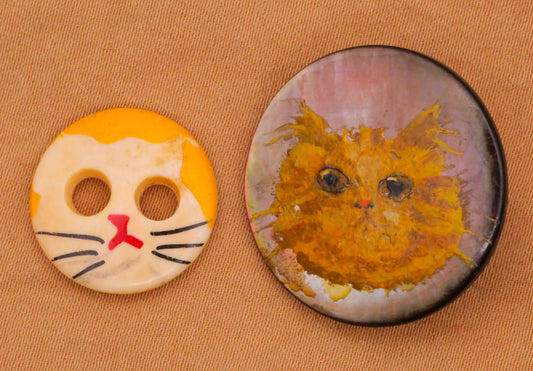 Cat Kitty Hand-Painted Face Horn or Mother of Pearl Button Various 17-25mm