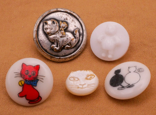 Cat Kitty Choice of Material Vintage Button Various 9-18mm