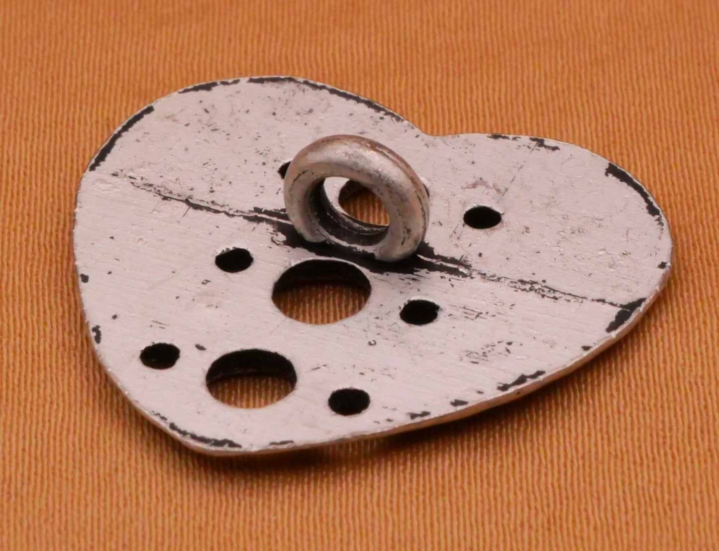 Heart Nine-Hole Shank Pewter Look Metal Button 23x24mm