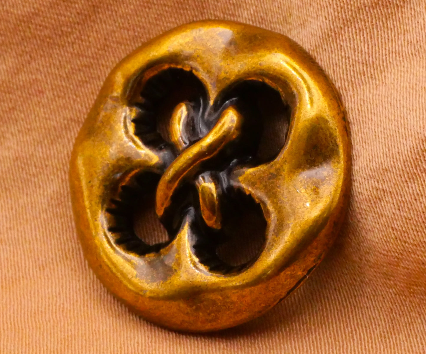 Threaded Sew-Thru Button Look Shank Metal Button 23mm