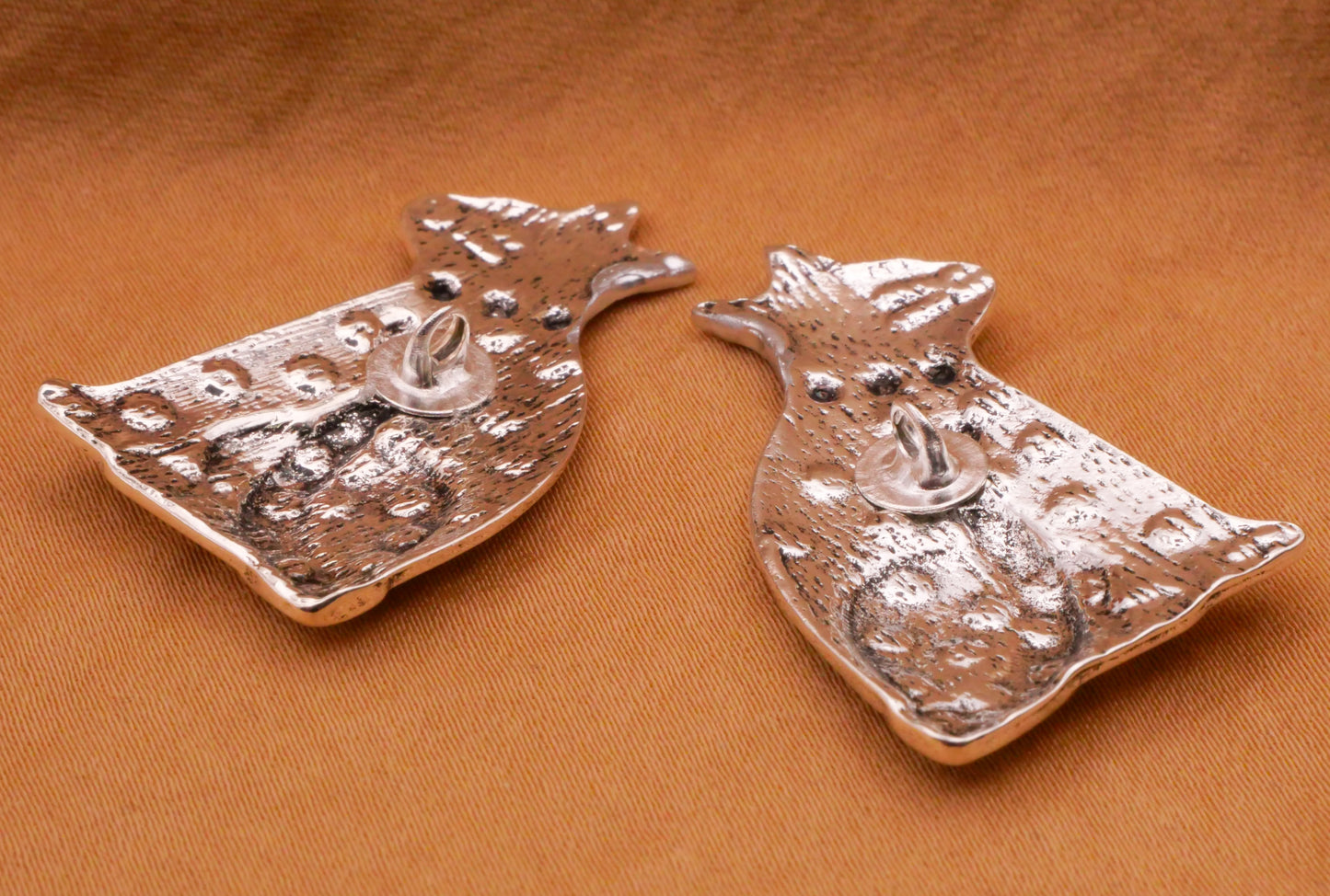 Cat Kitty Heart Hammered Artisan Look Multi-Tone Metal Button Various 23x34mm