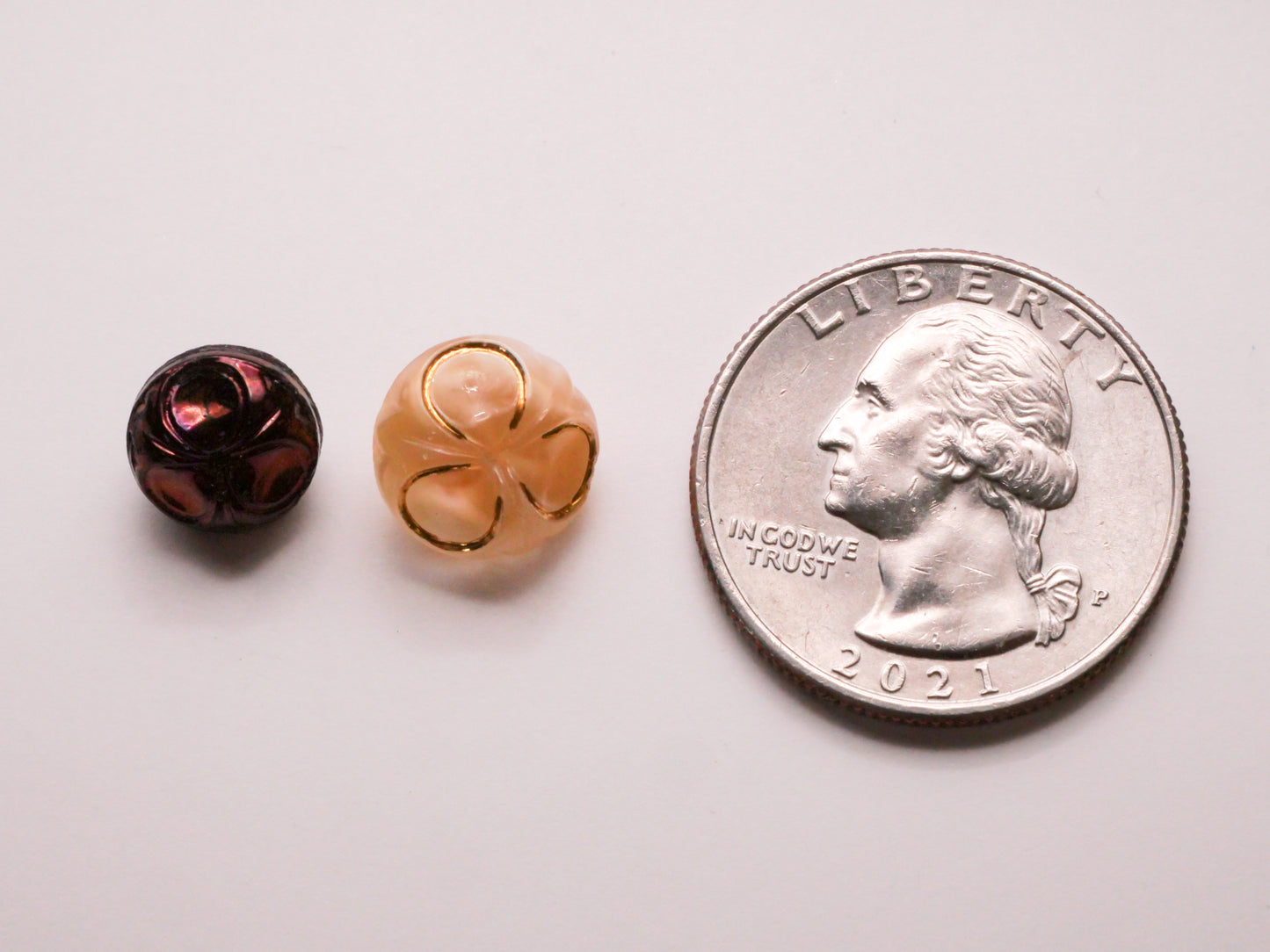 Clover Triad Vintage Glass Pair of Buttons 9-11mm