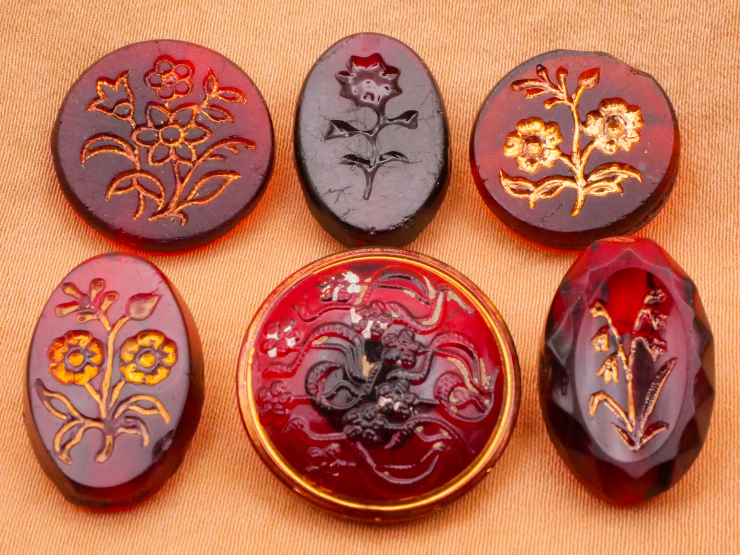 Flower Floral Design Antique Cranberry Red Glass Button Various 12-19mm