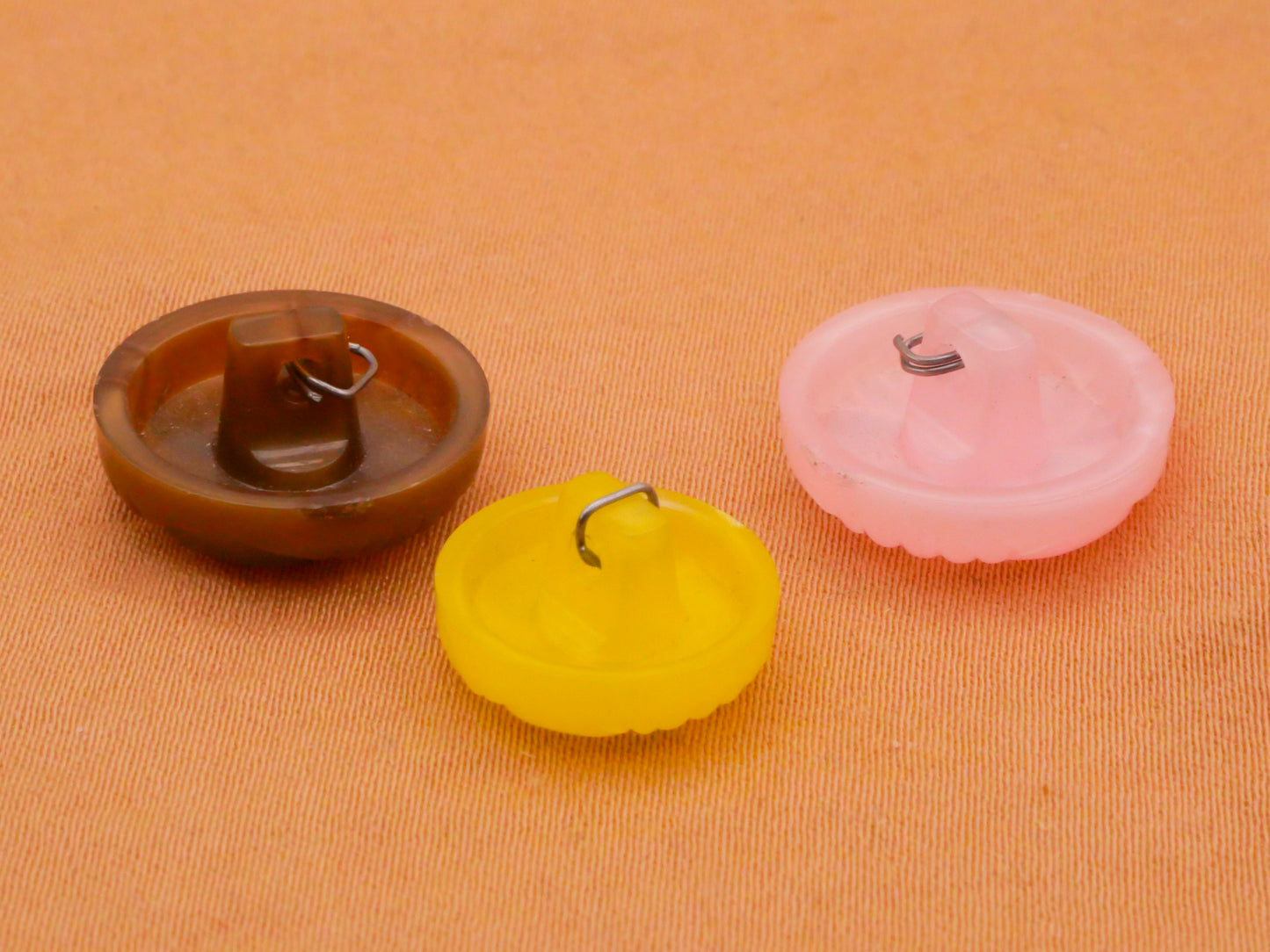 Clover Three-Leaf Vintage Early Plastic Button Various 13-16mm