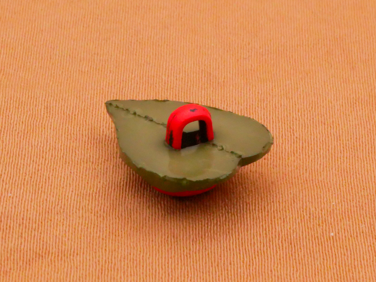 Ladybug Ladybird Leaf Snap-Together Vintage Plastic Pair of Buttons 13x17mm