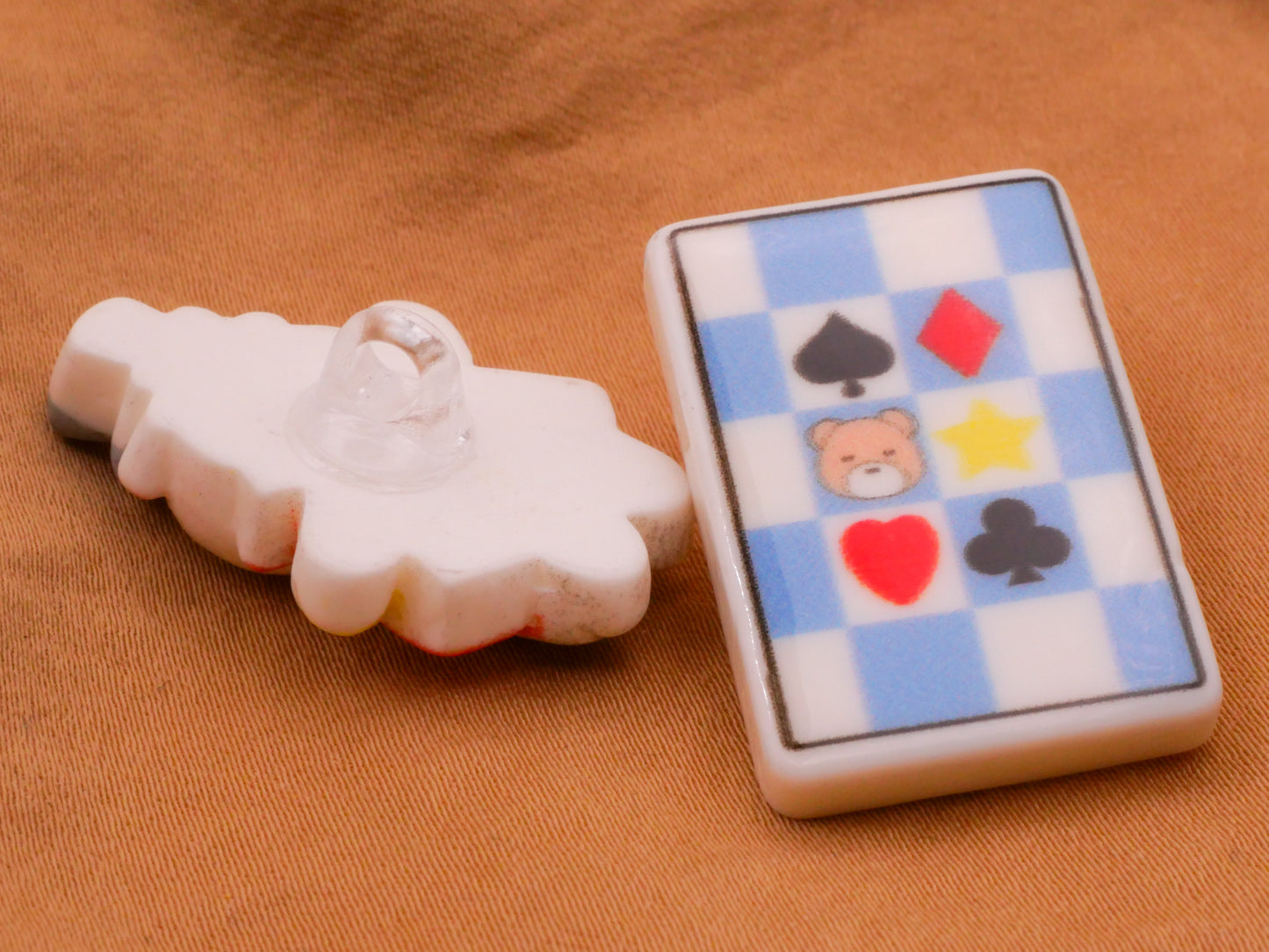 Bunny Rabbit Bear Easter Circus Plastic Set of Five Buttons 25-30mm