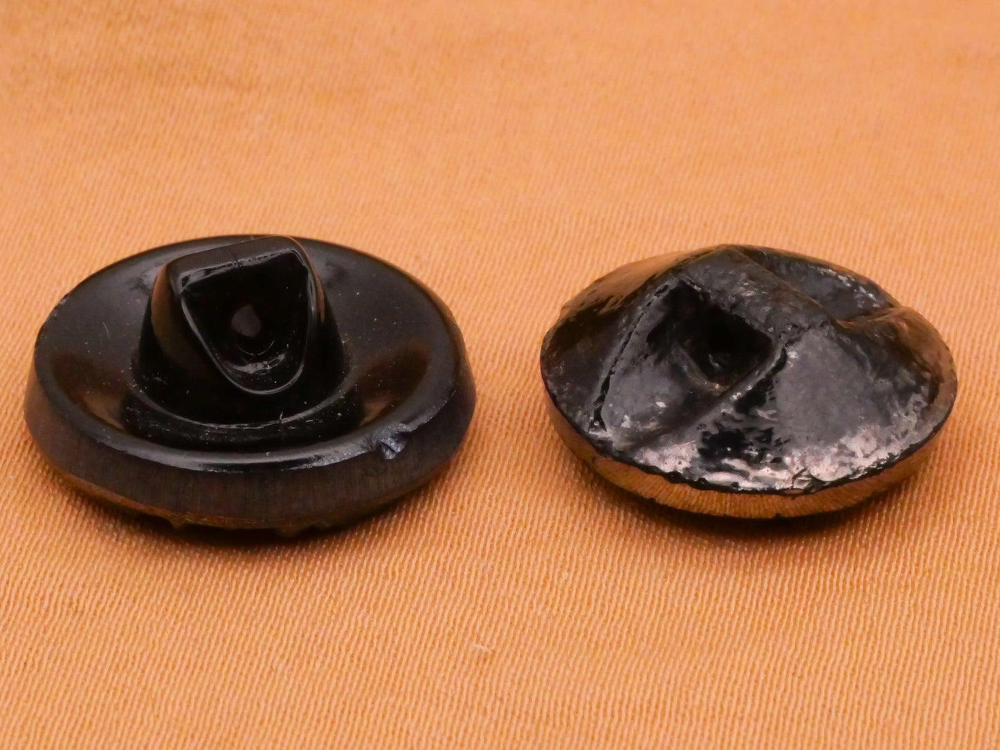 Horse or Horseshoe Luster Black Glass Button Various 16-18mm