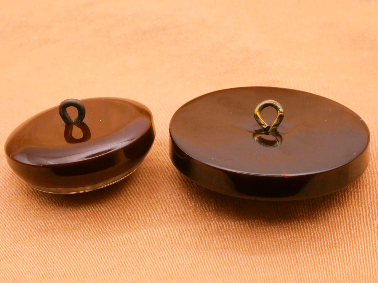 Western Look Lucite Brown Bakelite Vintage Plastic Button Various 28-37mm