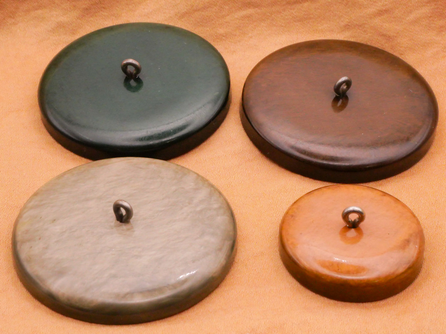 Rope Edge Vintage Plastic Button Various 27-43mm