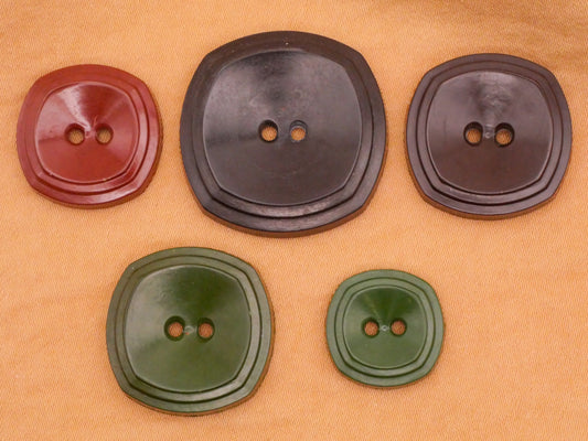 Colt #8 Vintage Early Plastic Button Various 5-27mm
