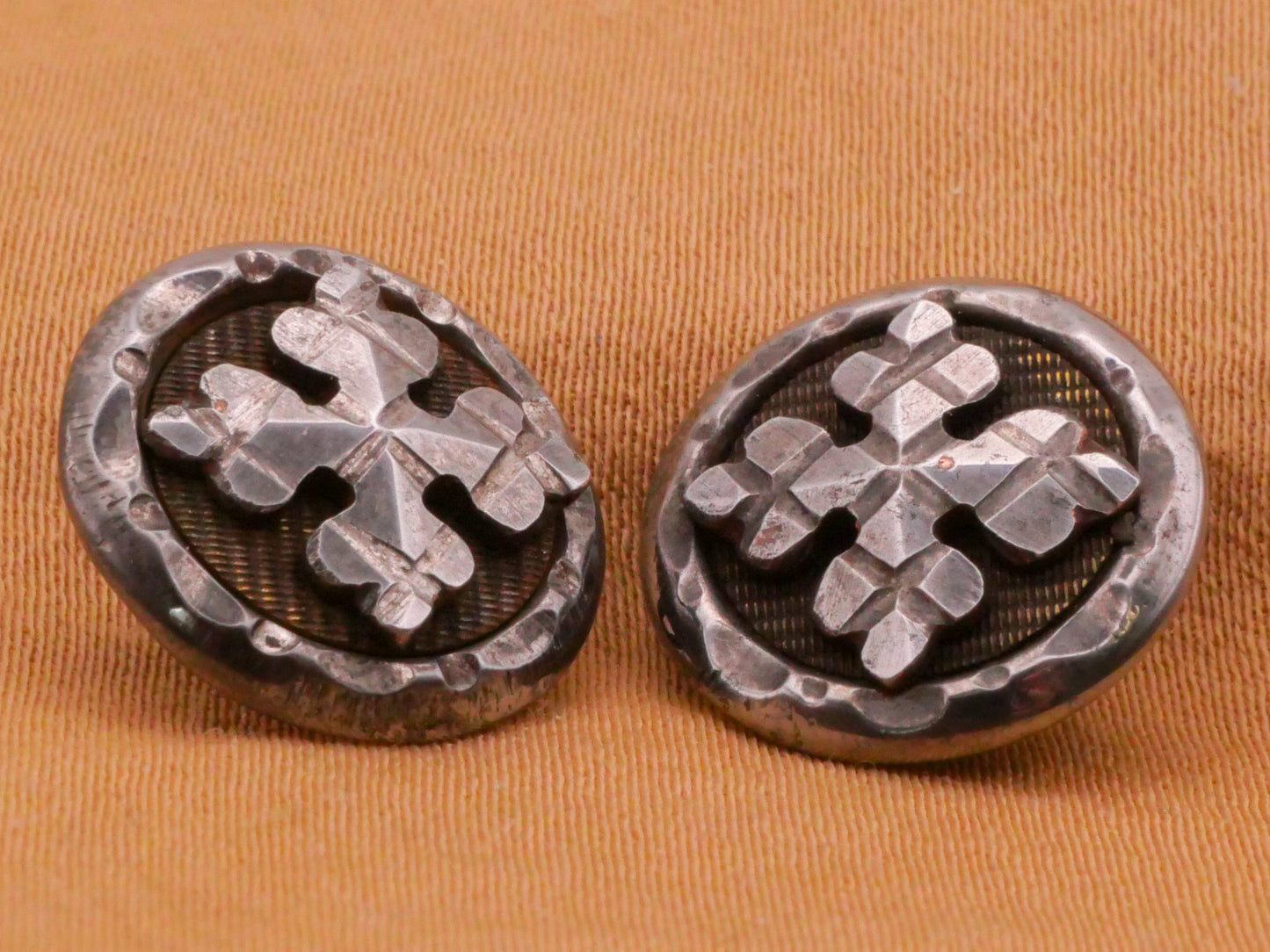 Cross Steel-Cut Metal Button Various 14mm