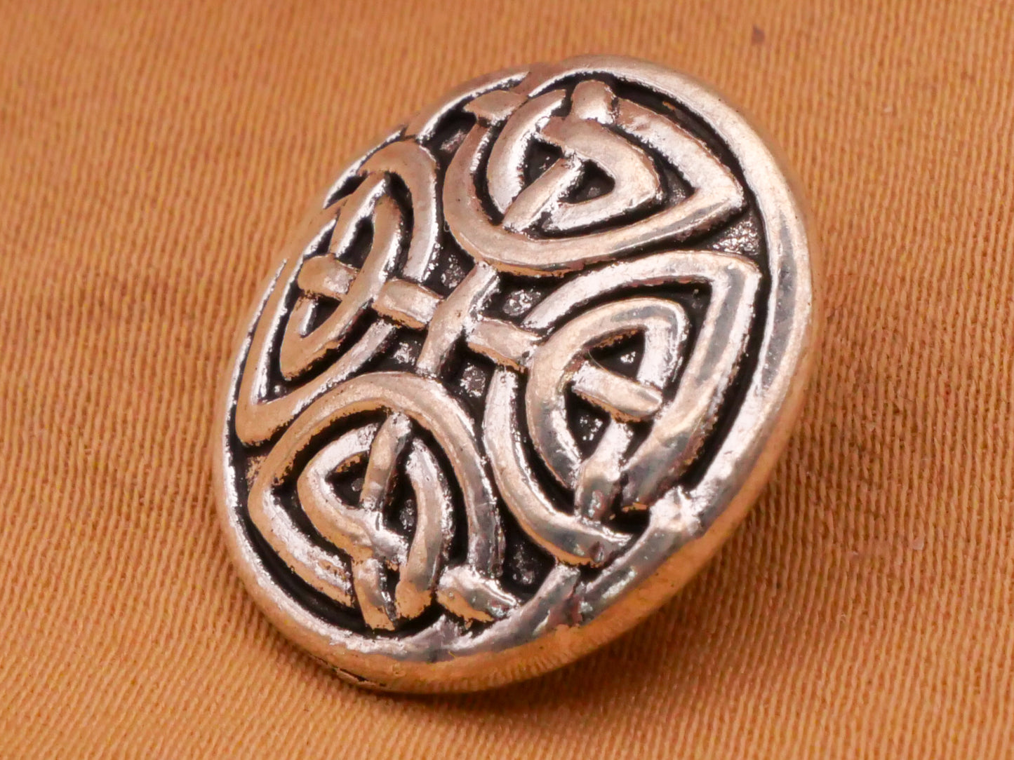 Celtic Knot Cross Look Antiqued Silver Metal Button 17mm